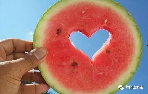 吃瓜搞笑配图,趣味配图，解锁欢乐瞬间