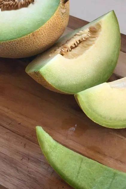 吃瓜剪辑组,带你领略幕后花絮与趣味瞬间