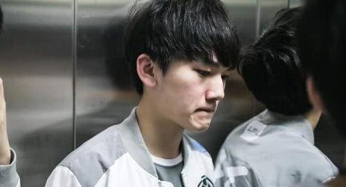 阿水深夜吃瓜,独家爆料引人热议