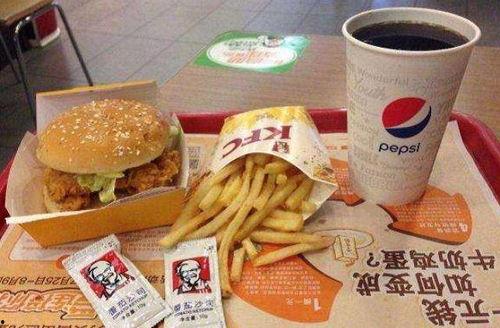 胶州肯德基店长吃瓜,揭秘餐饮行业幕后故事