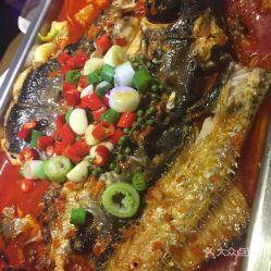 半天妖烤鱼吃瓜